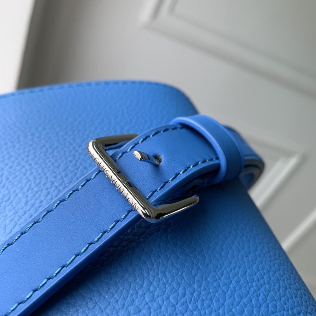 Louis Vuitton Aerogram Bag-M22481-17.3 x 12 x 7CM