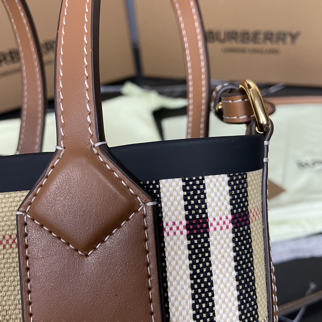 Burberry Bucket Bag-13*8.5*19.5CM