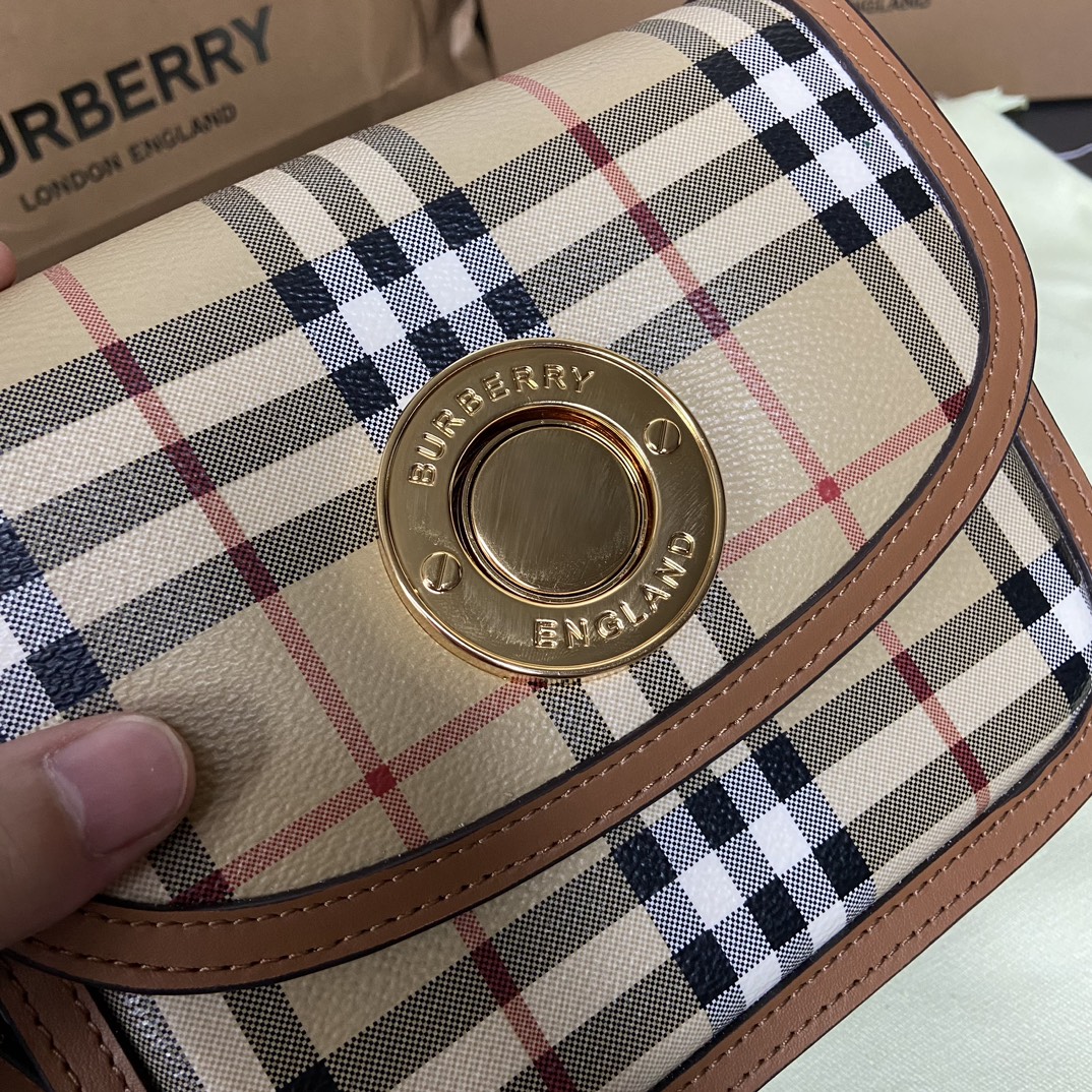 Burberry Crossbody Bag-19 x 6 x 16CM