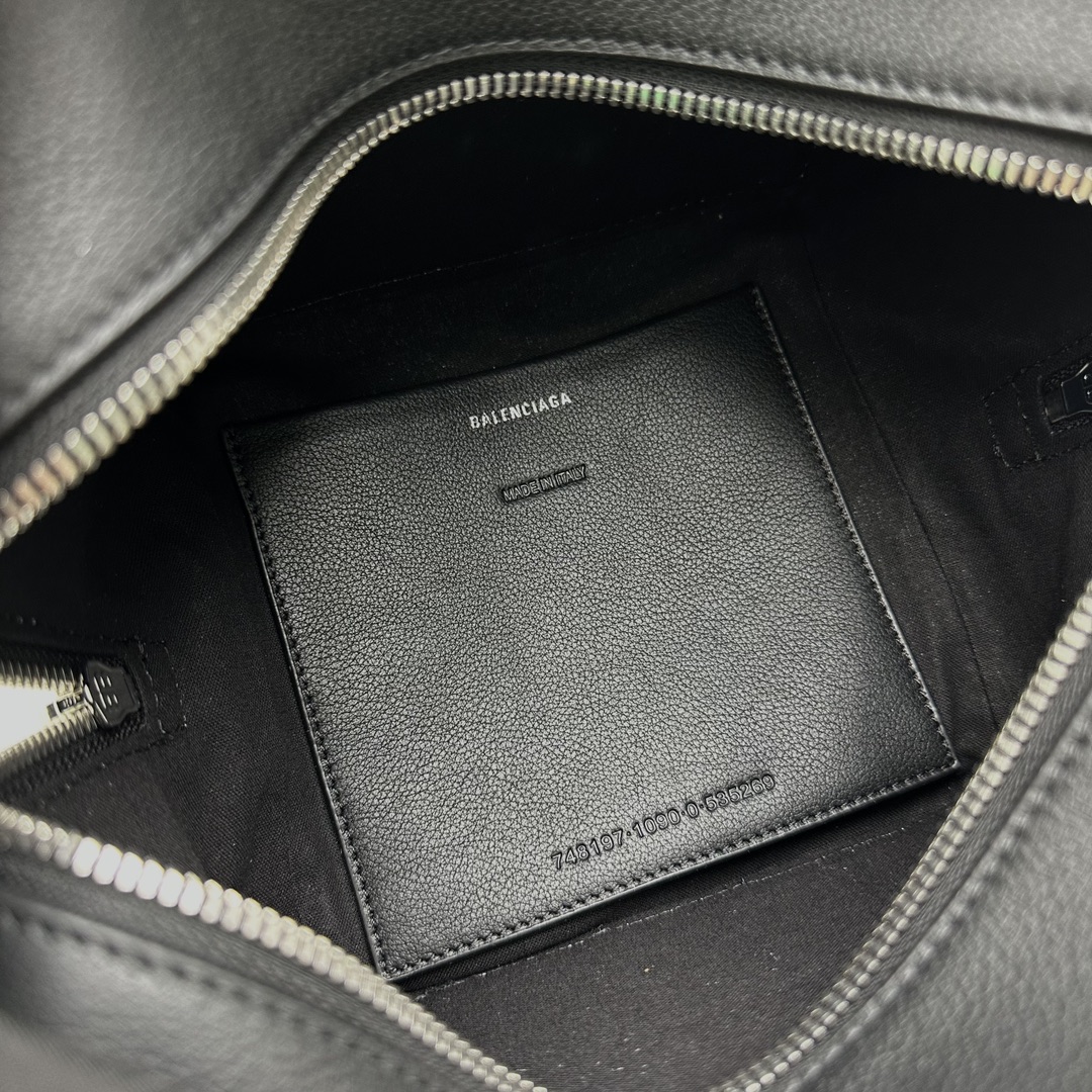 Balenciaga Handbags-16*16*16CM