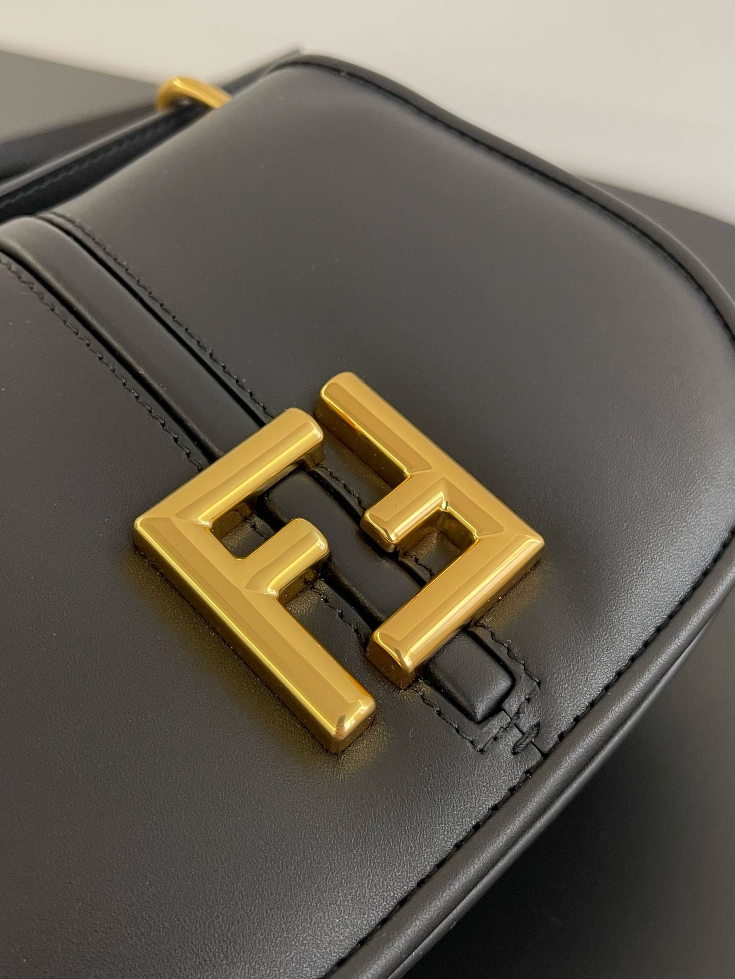 Fendi C’mon -21×6.5x15CM
