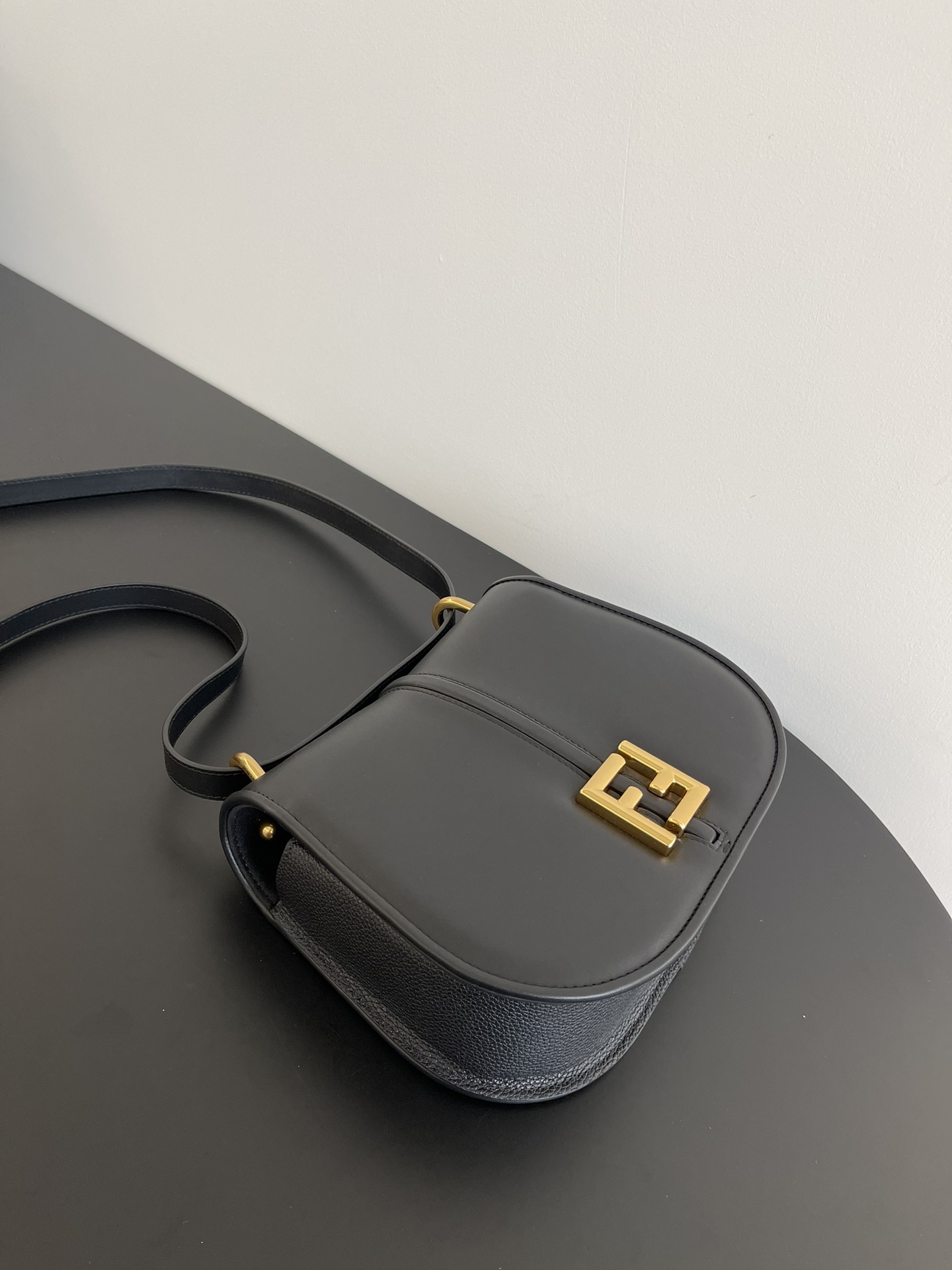 Fendi C’mon -25x7x20CM