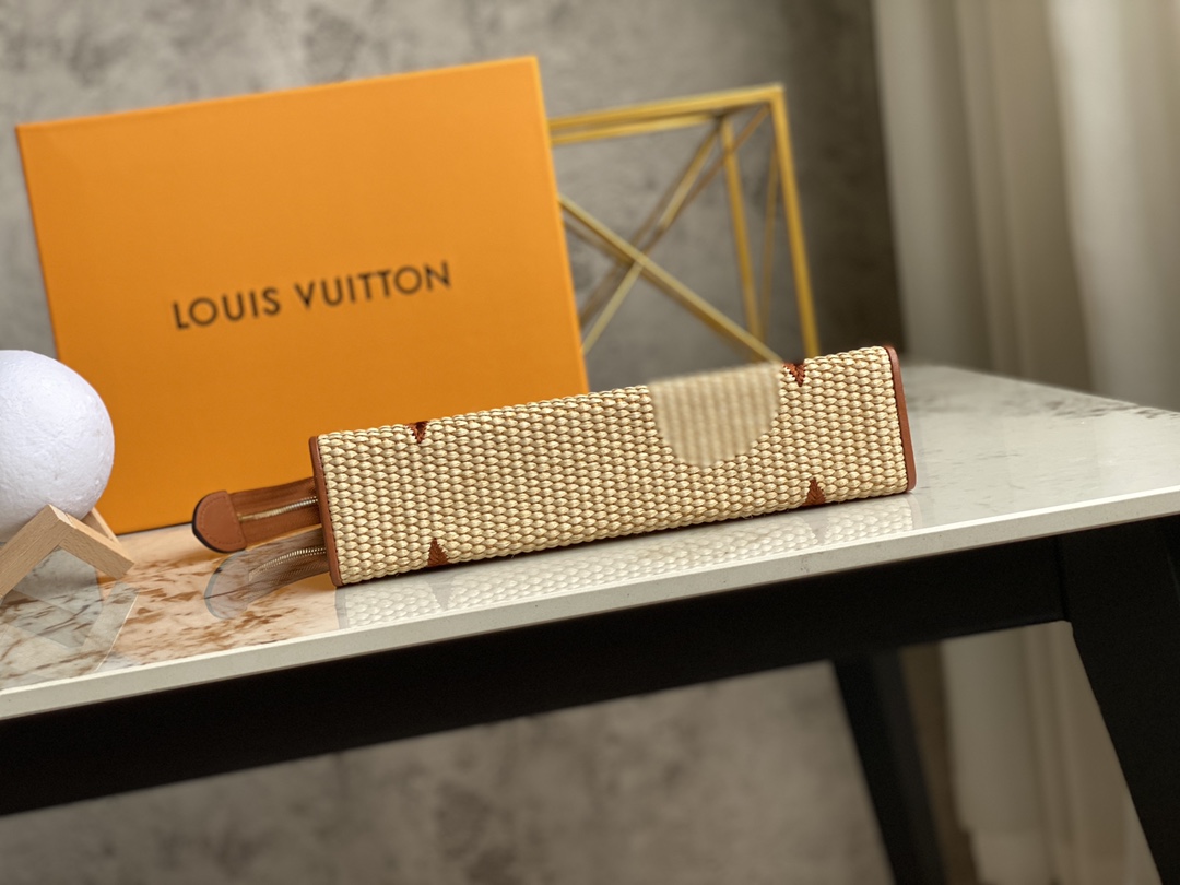Louis Vuitton Pouch-25x 20 x 5.5CM Louis Vuitton Pouch-25x 20 x 5.5CM
