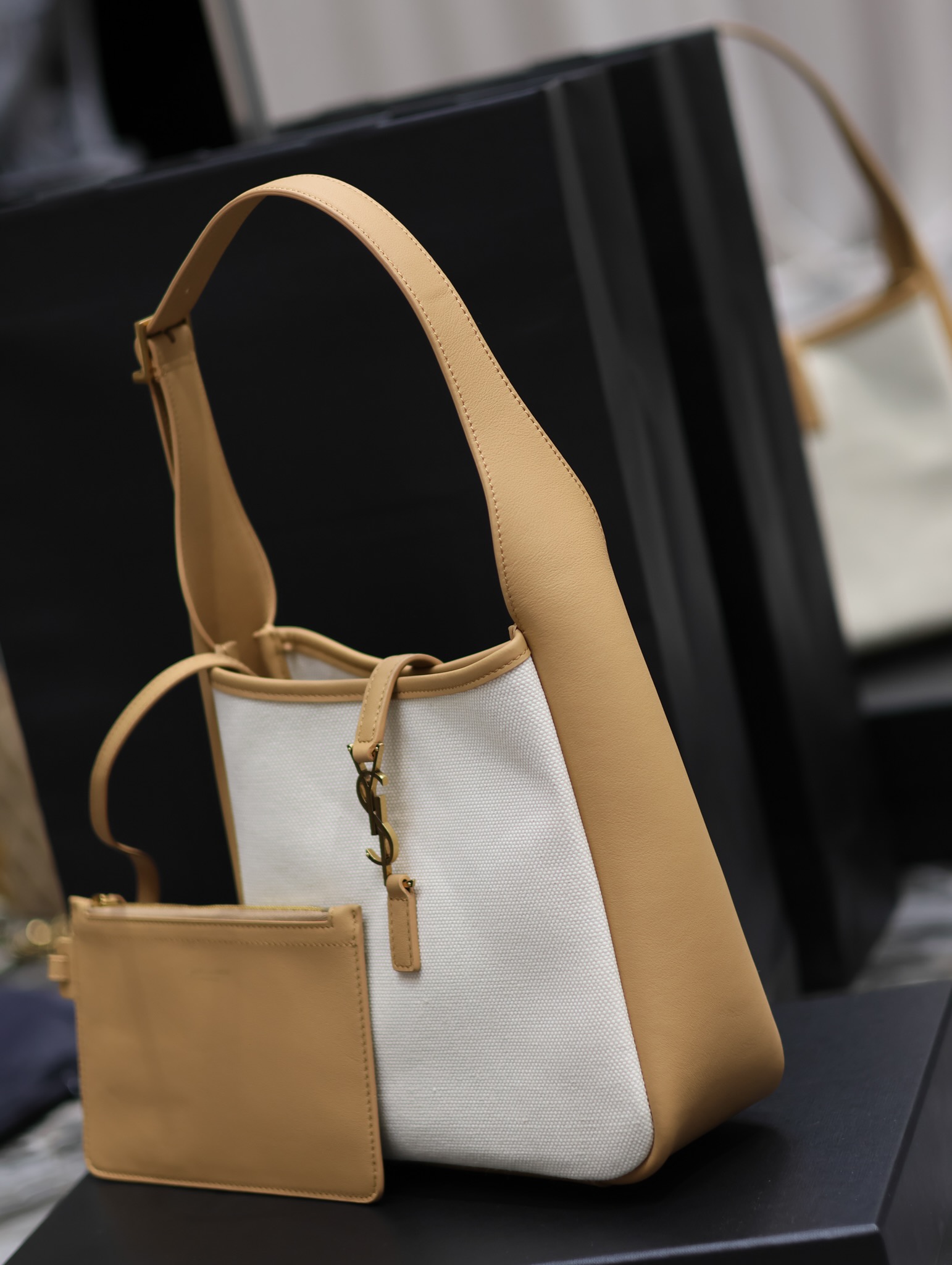 YSL Le5A7 Vintage Bag-23×22×8.5CM