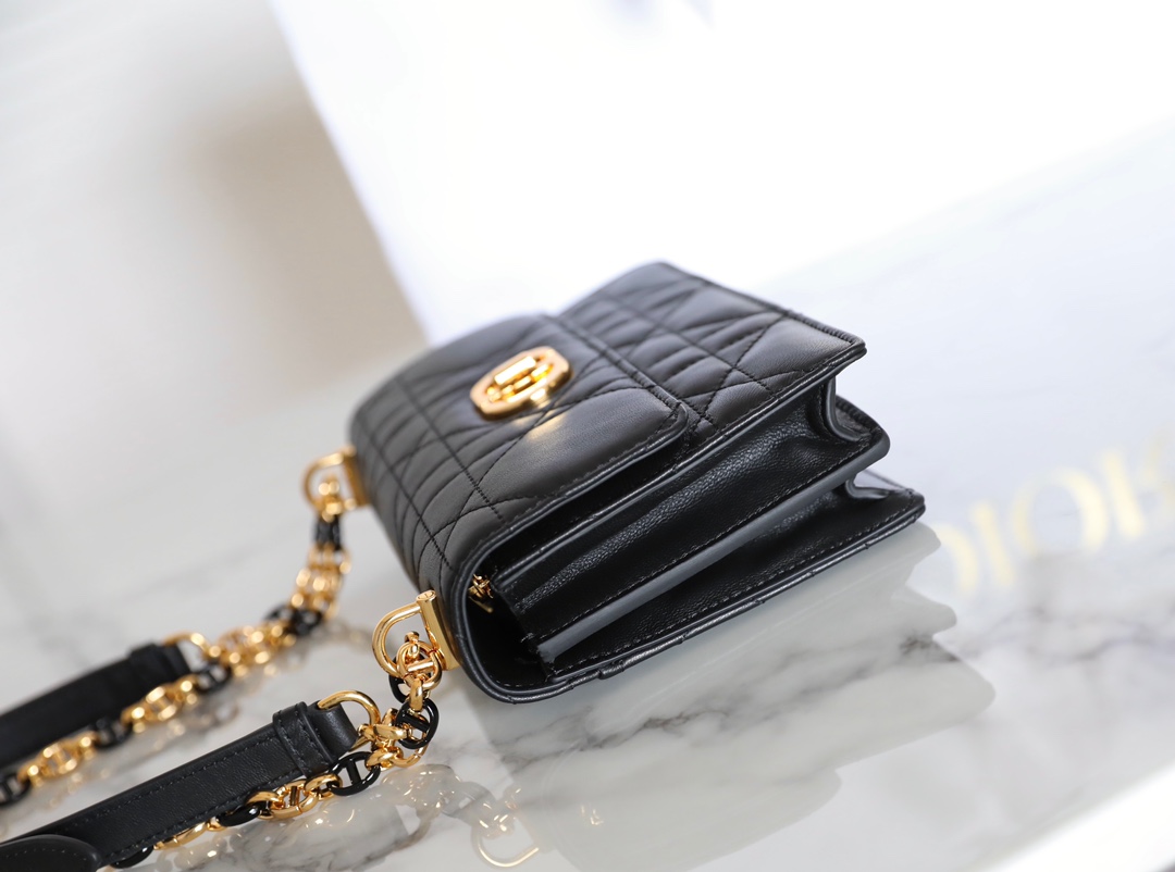 Diro Caro Bag- 19 x 13 x 5.5CM