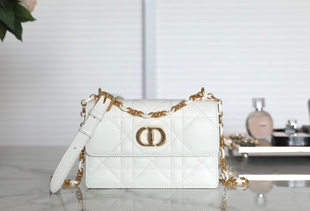Diro Caro Bag- 19 x 13 x 5.5CM