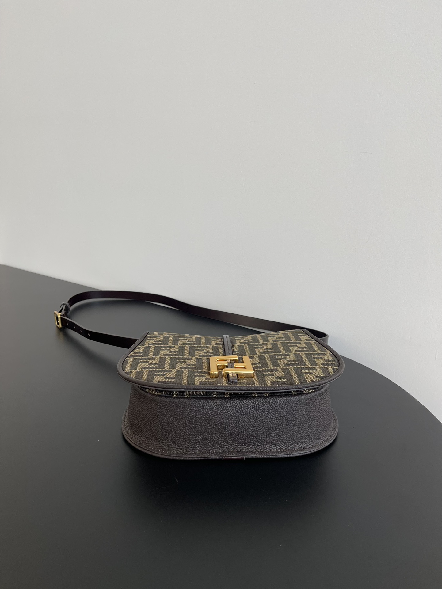 Fendi C’mon -25x7x20CM