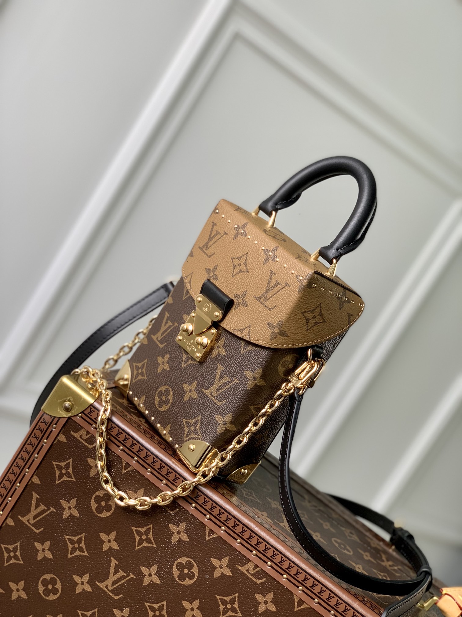 Louis Vuitton Camera Box-M82465-12.5*17.6*6CM
