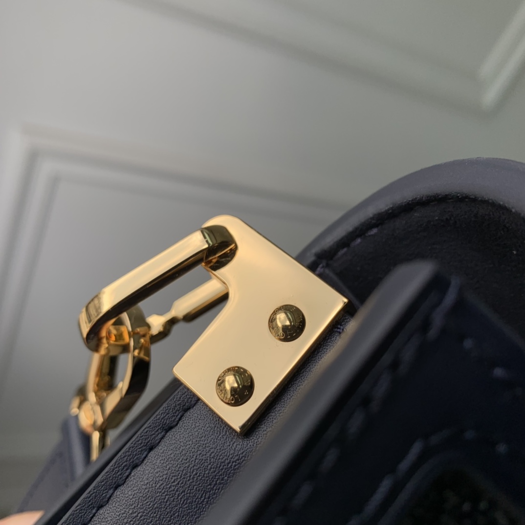 Louis Vuitton Mini Dauphine Bag-20*15*9CM Louis Vuitton Mini Dauphine Bag-20*15*9CM