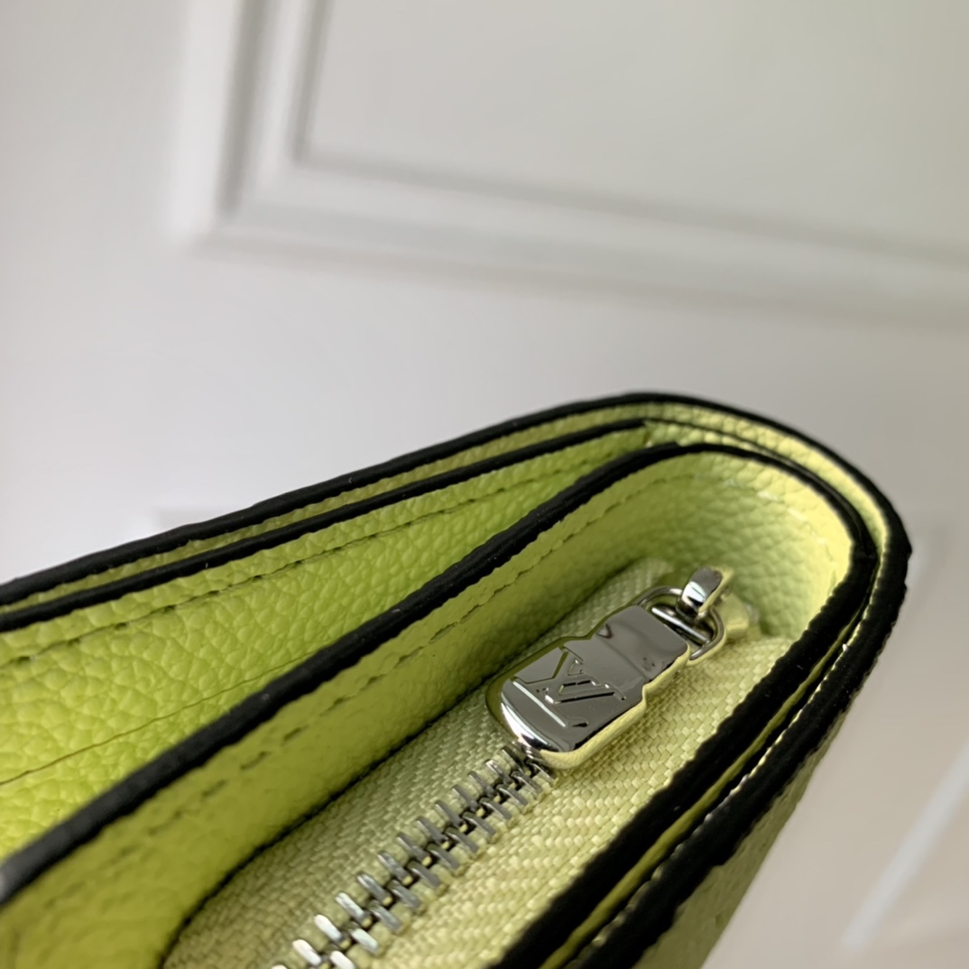 Louis Vuitton Wallet-11×8.5×3.5CM