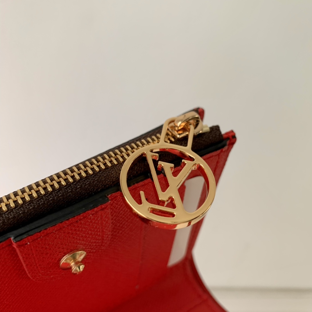 Louis Vuitton Wallet- M82381-9×11.5×1.5CM