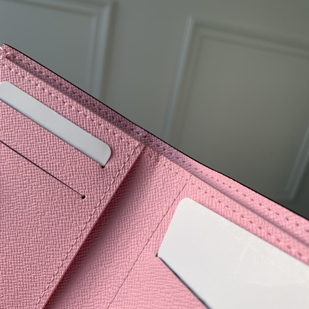 Louis Vuitton Wallet- M82381-9×11.5×1.5CM