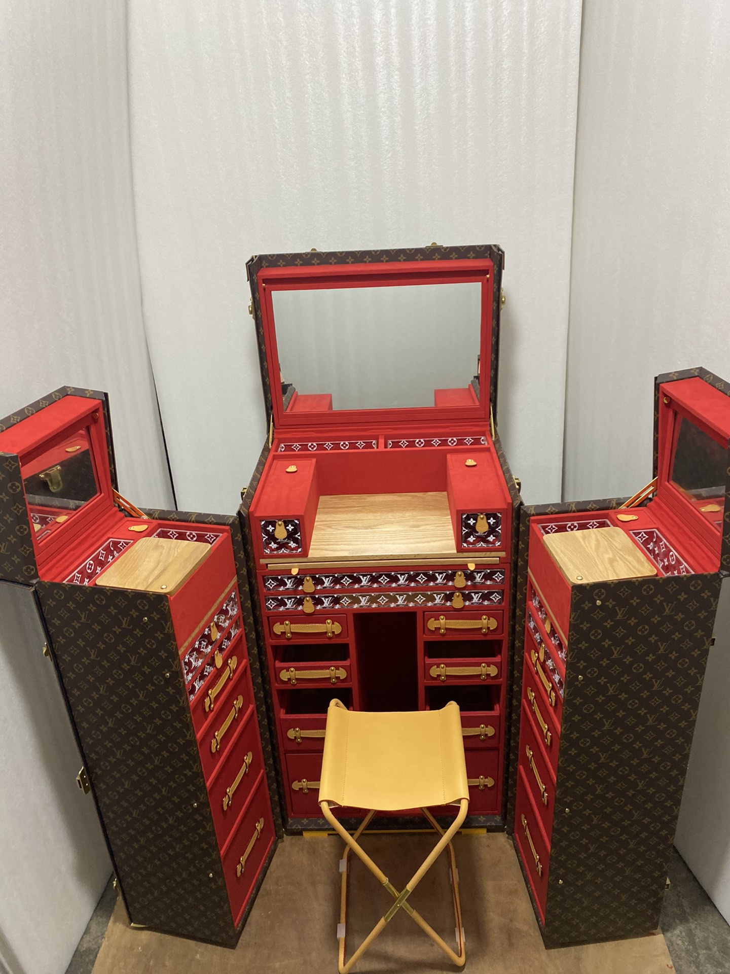 Louis Vuitton Customised Dressing Tables-105*67*56CM