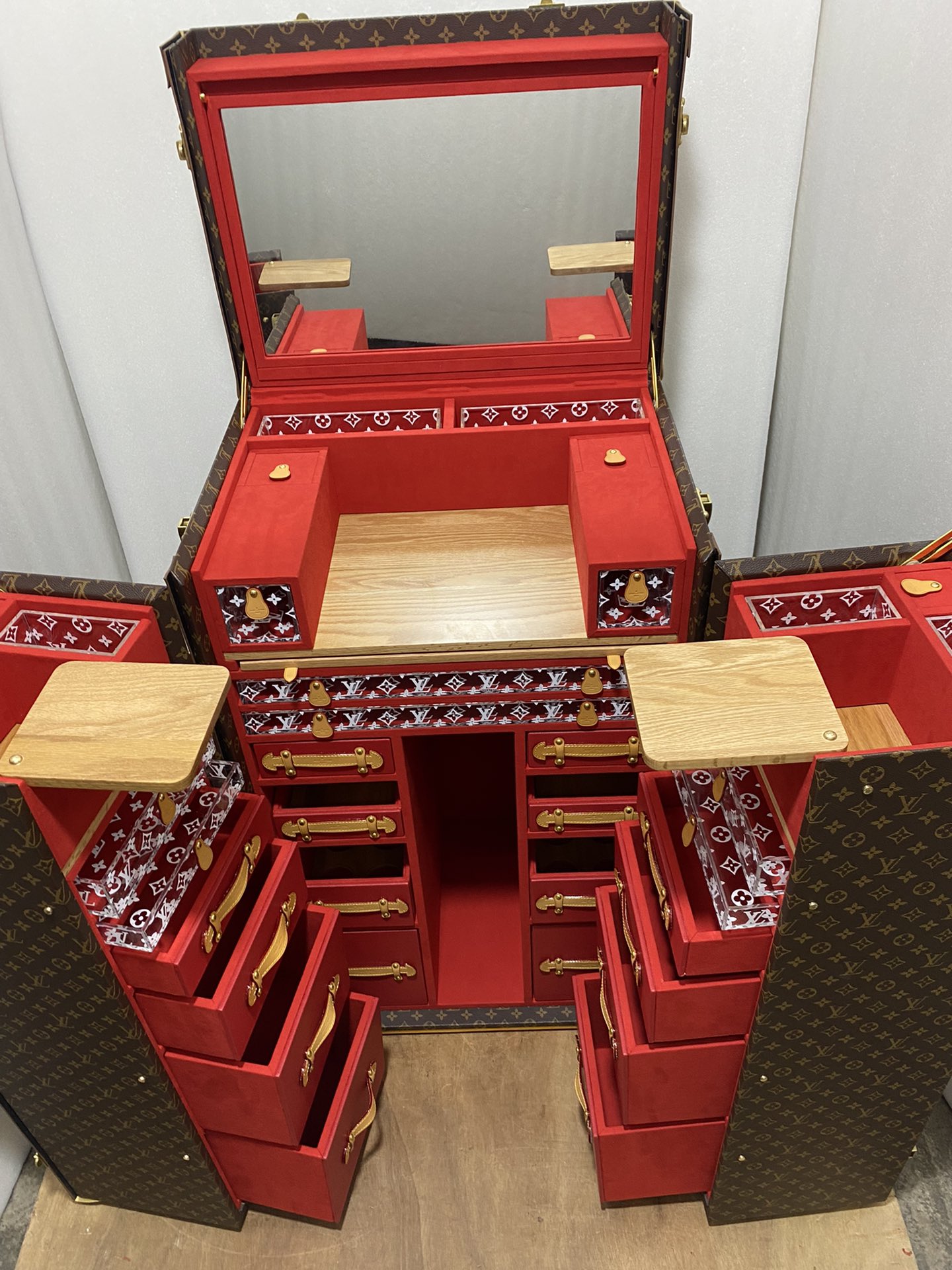Louis Vuitton Customised Dressing Tables-105*67*56CM