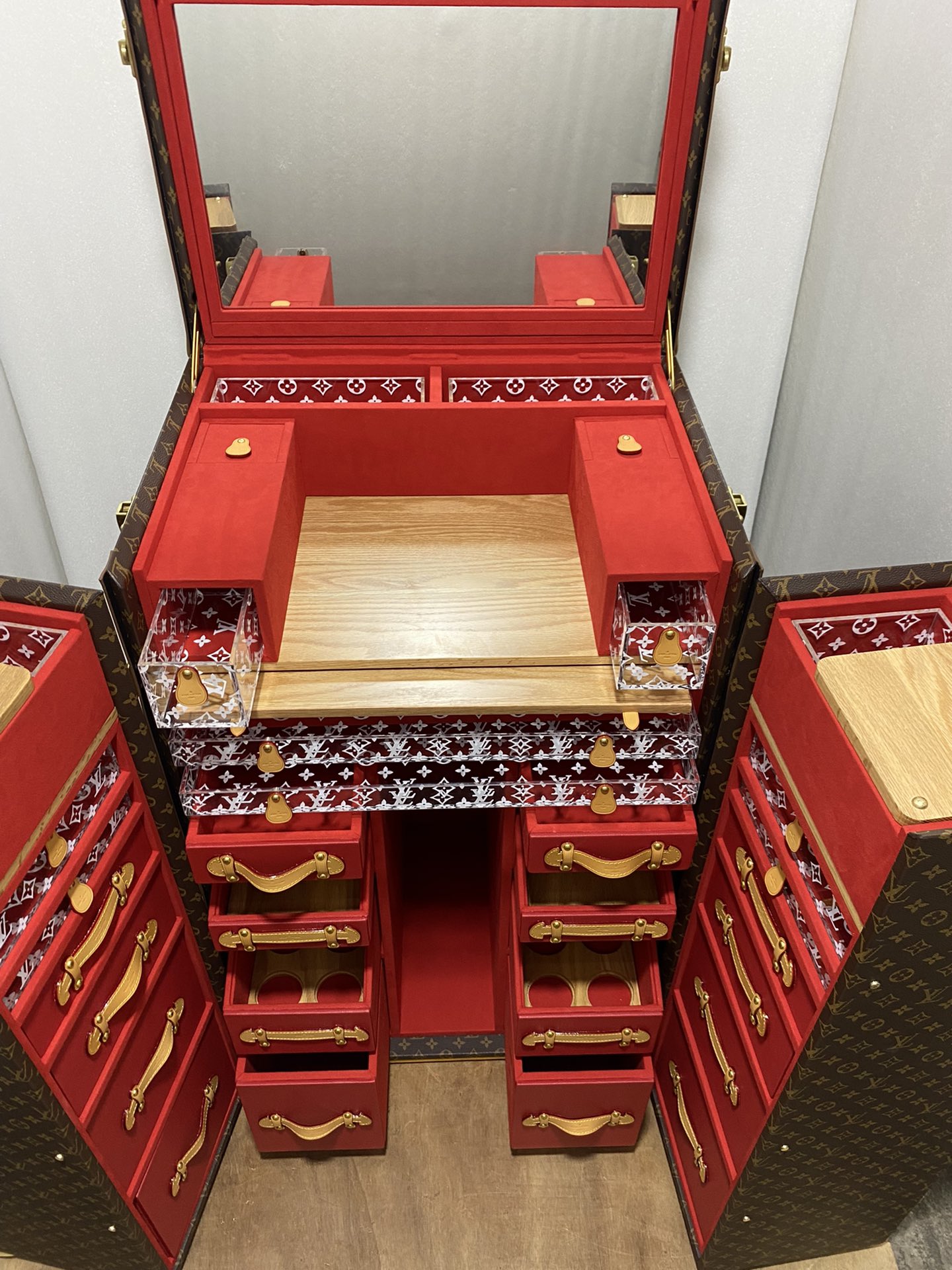 Louis Vuitton Customised Dressing Tables-105*67*56CM