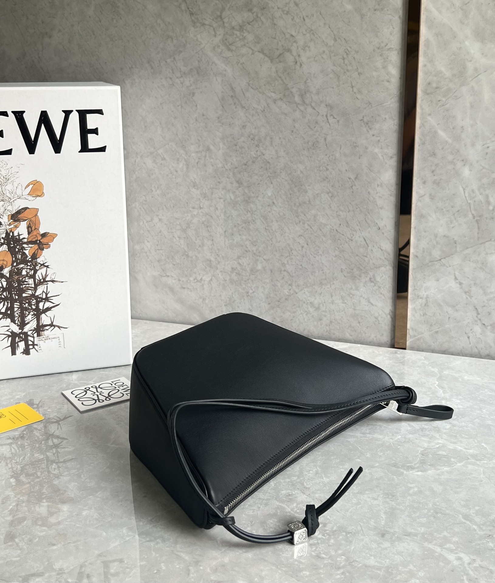 Lowee Hammock Hobo Bag-28*17*9.5CM