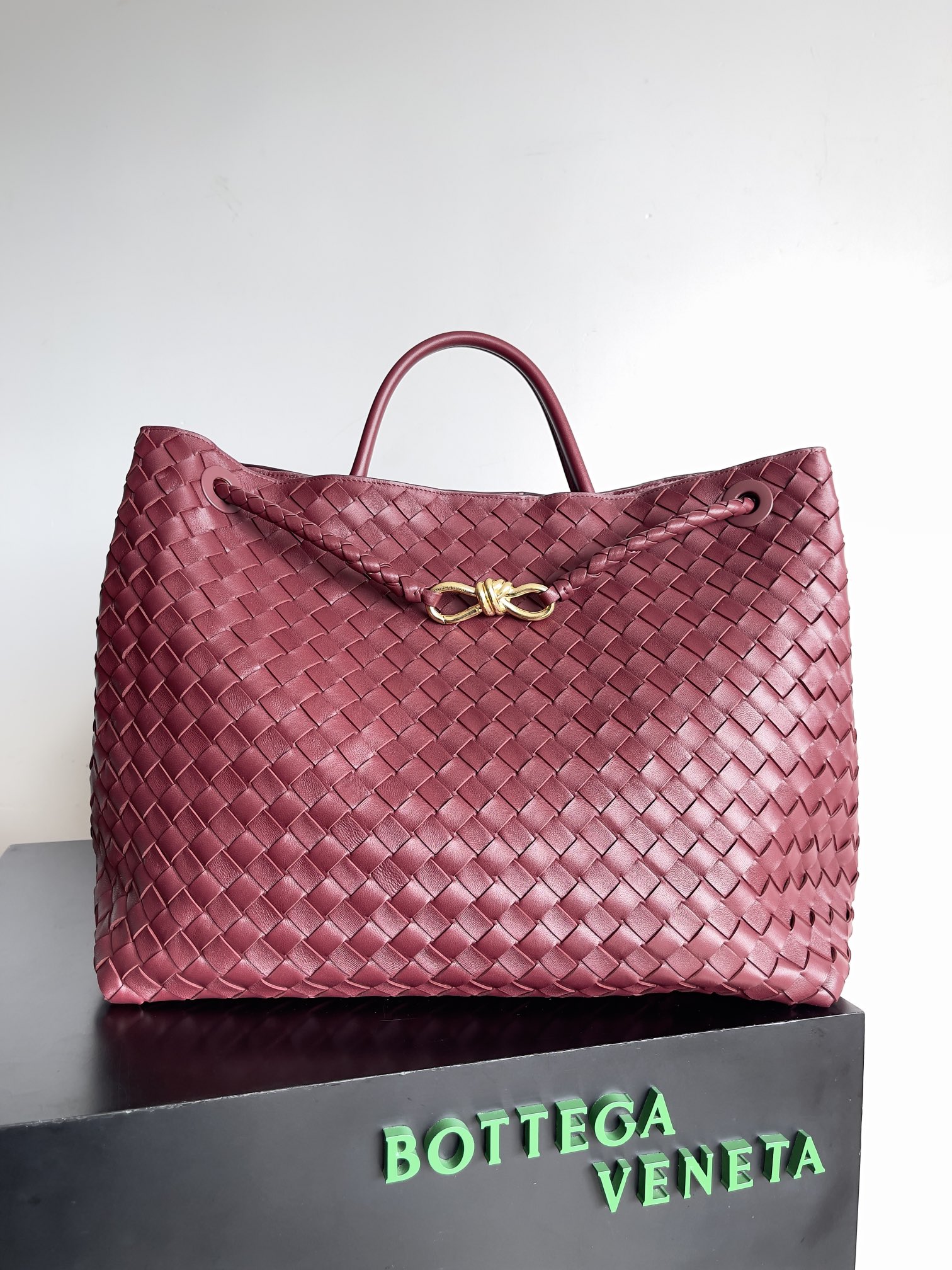 Bottega Veneta Andiamo-45*22*34CM