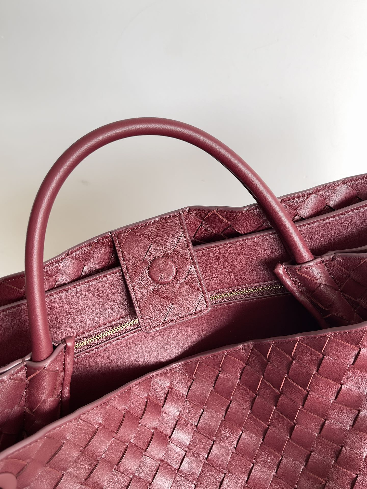 Bottega Veneta Andiamo-45*22*34CM