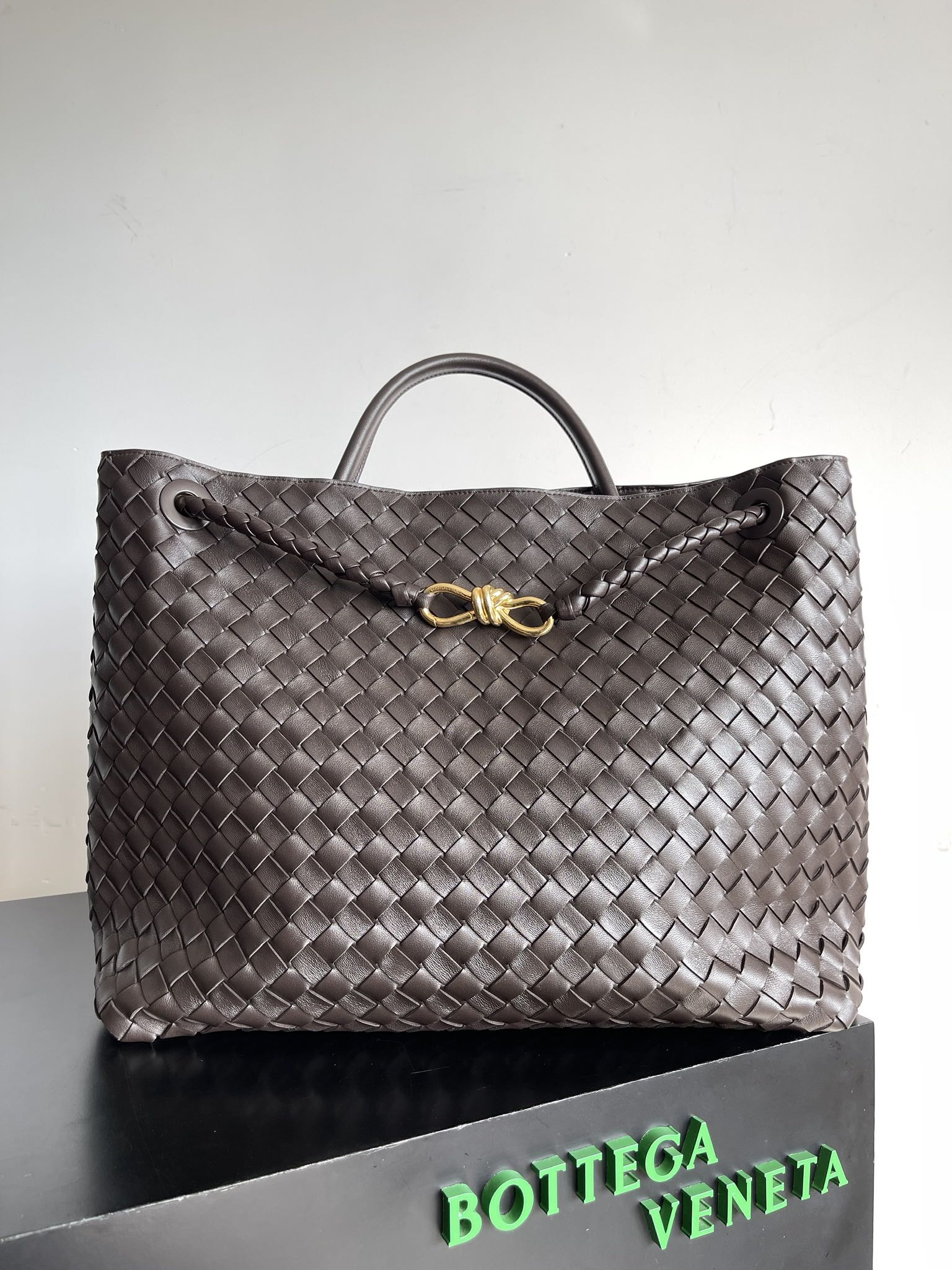 Bottega Veneta Andiamo-45*22*34CM