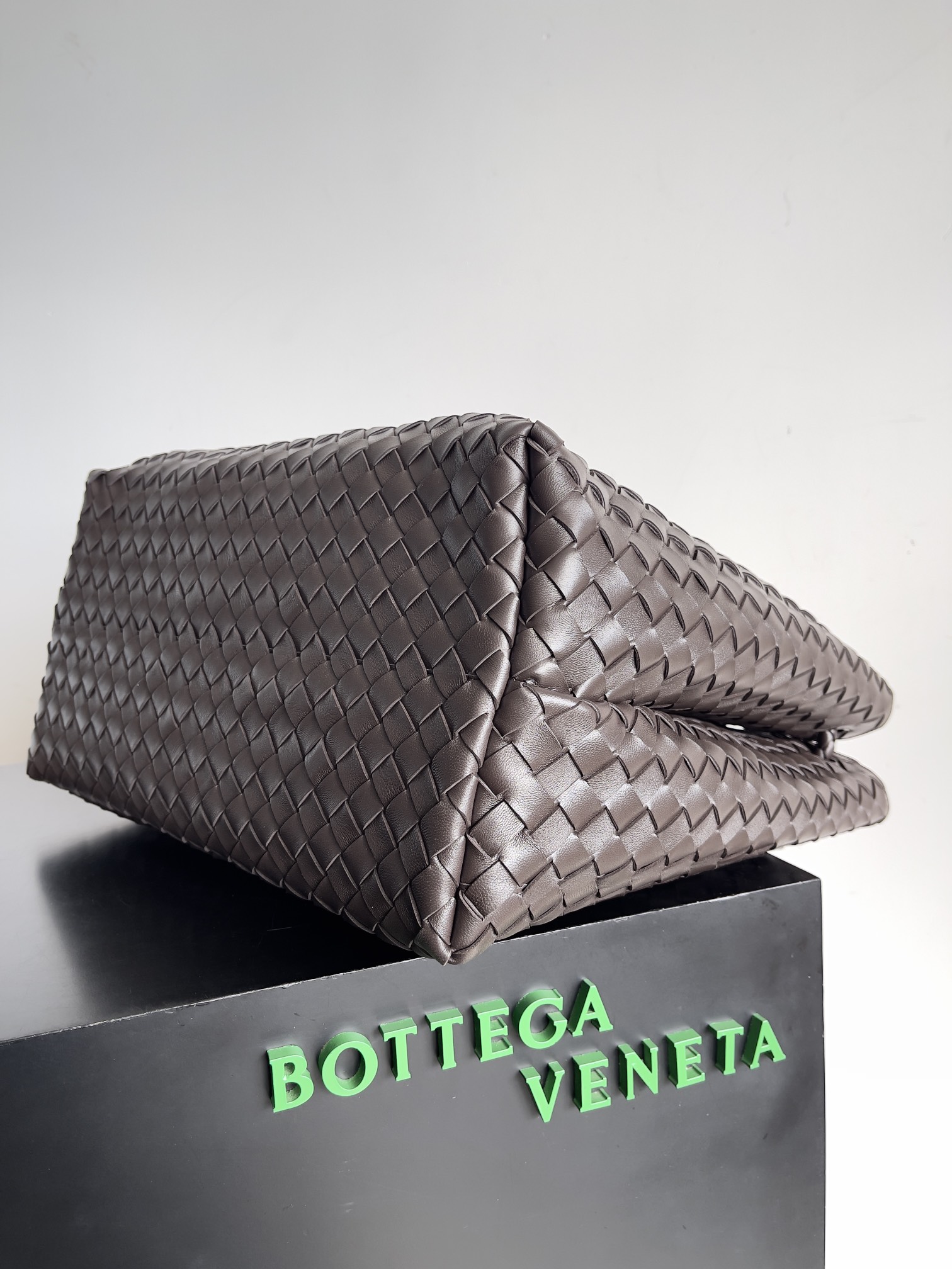 Bottega Veneta Andiamo-45*22*34CM