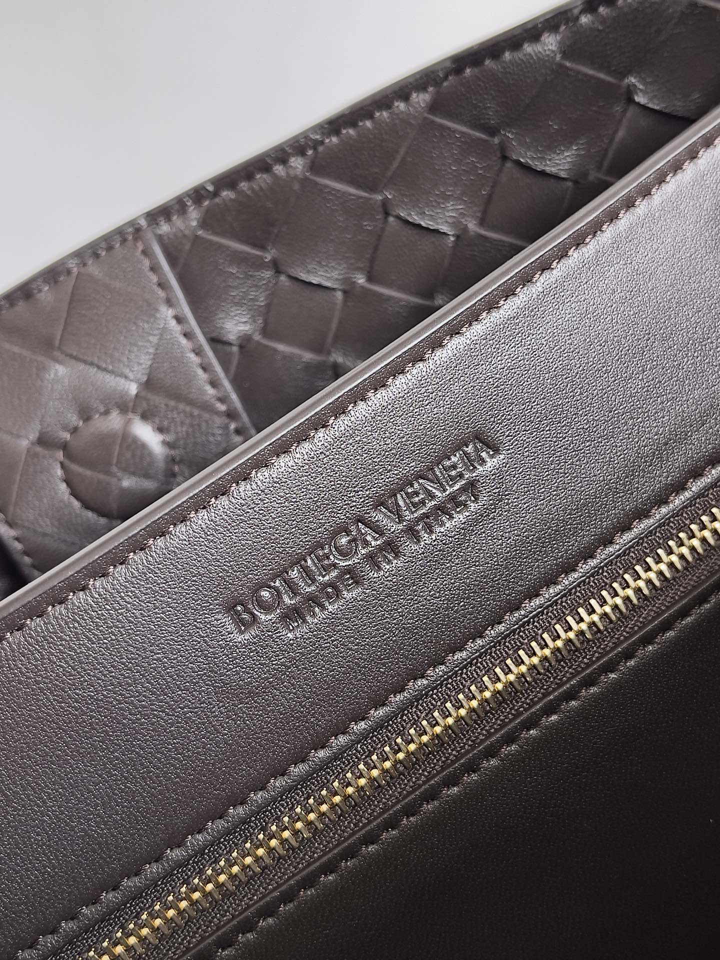 Bottega Veneta Andiamo-45*22*34CM
