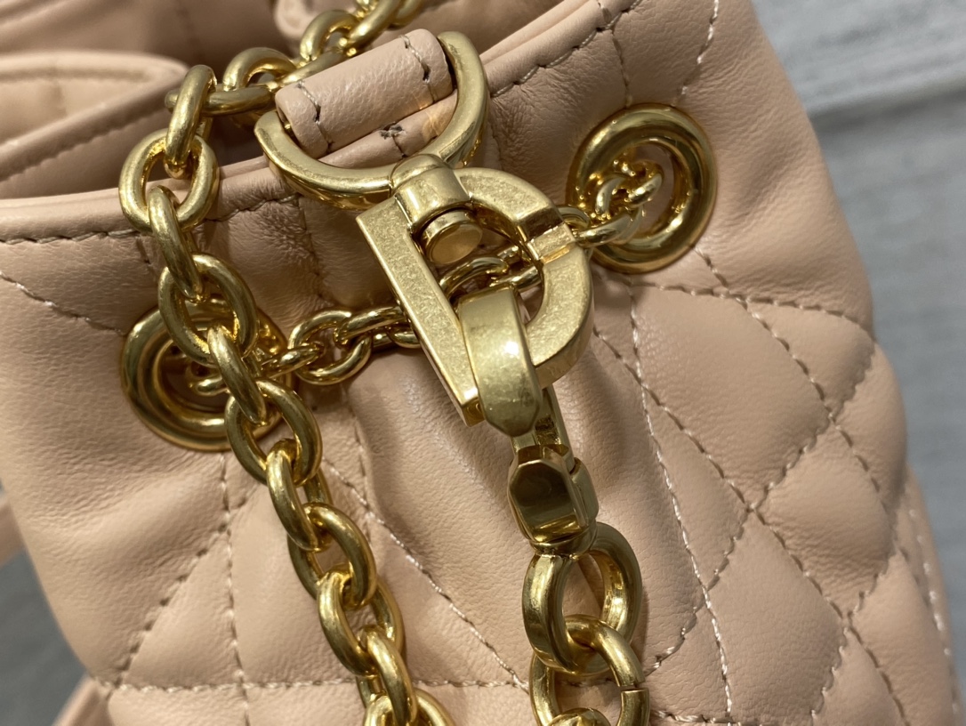 Di0r Diro Ammi Bag-27 * 15 * 12CM