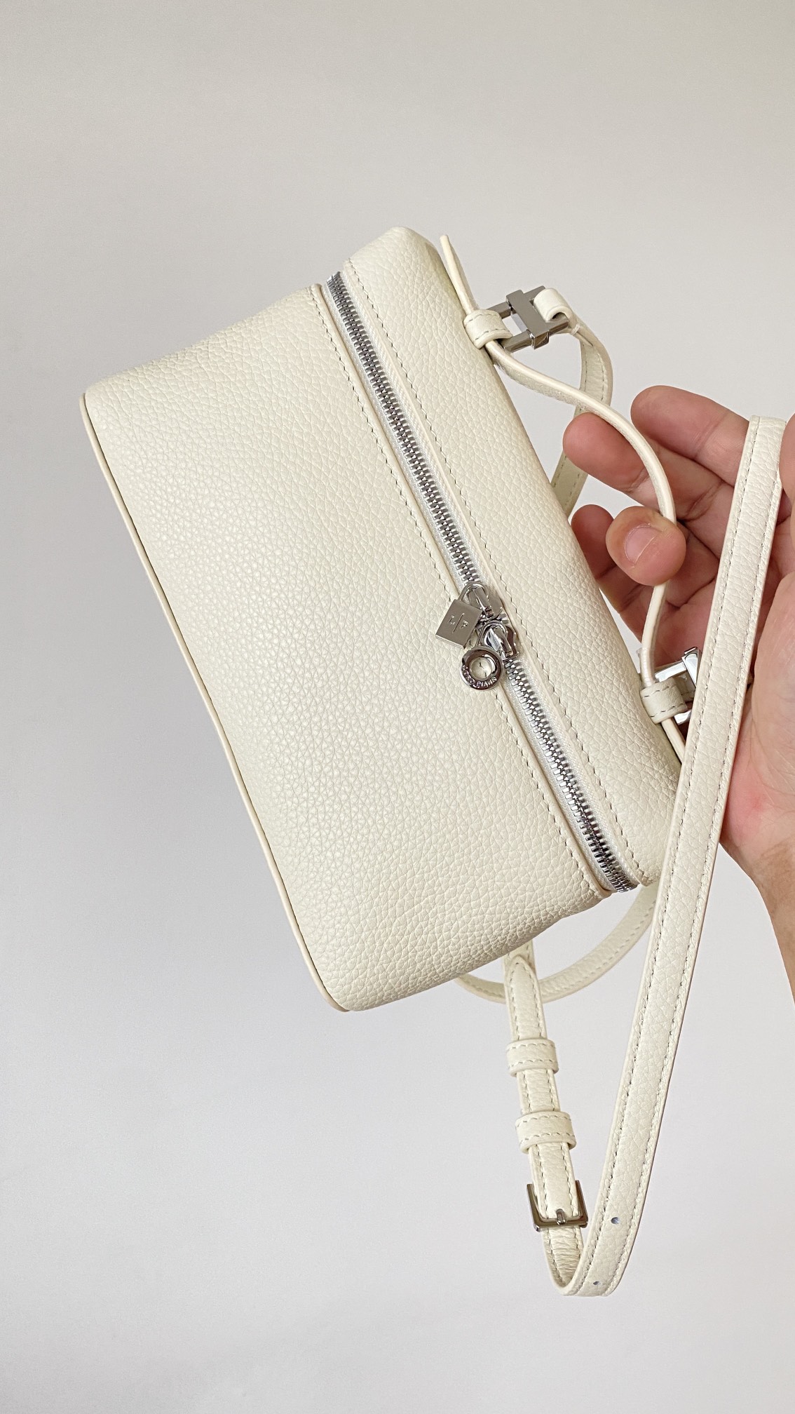 Loro Piana Bag-19CM