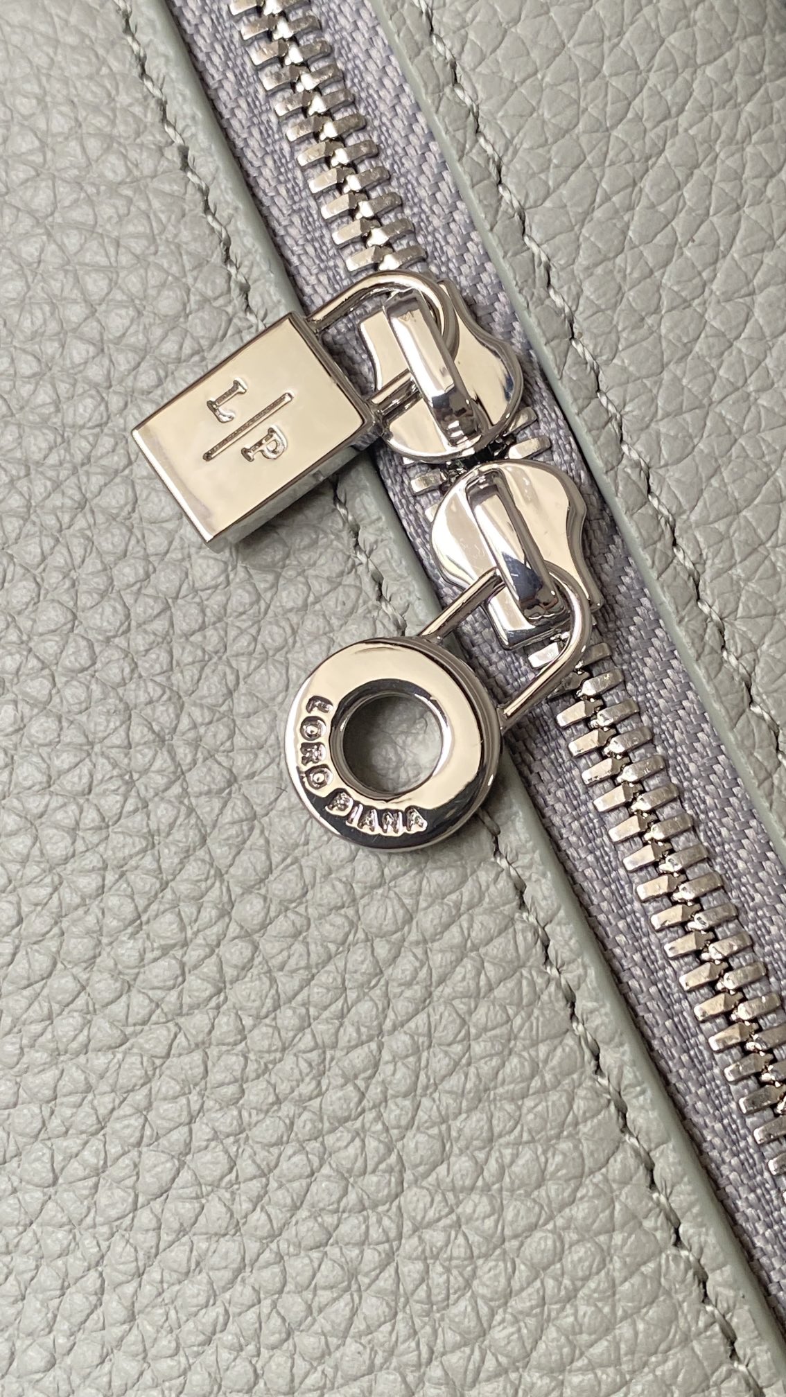 Loro Piana Bag-19CM