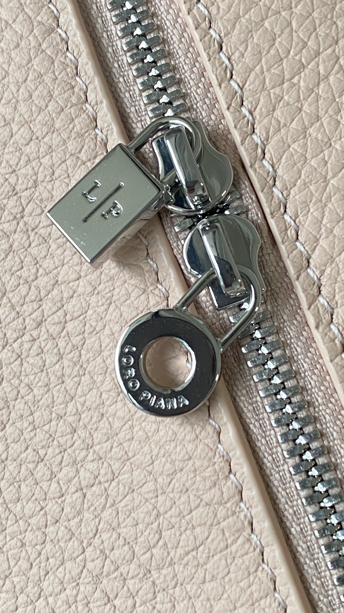 Loro Piana Bag-19CM
