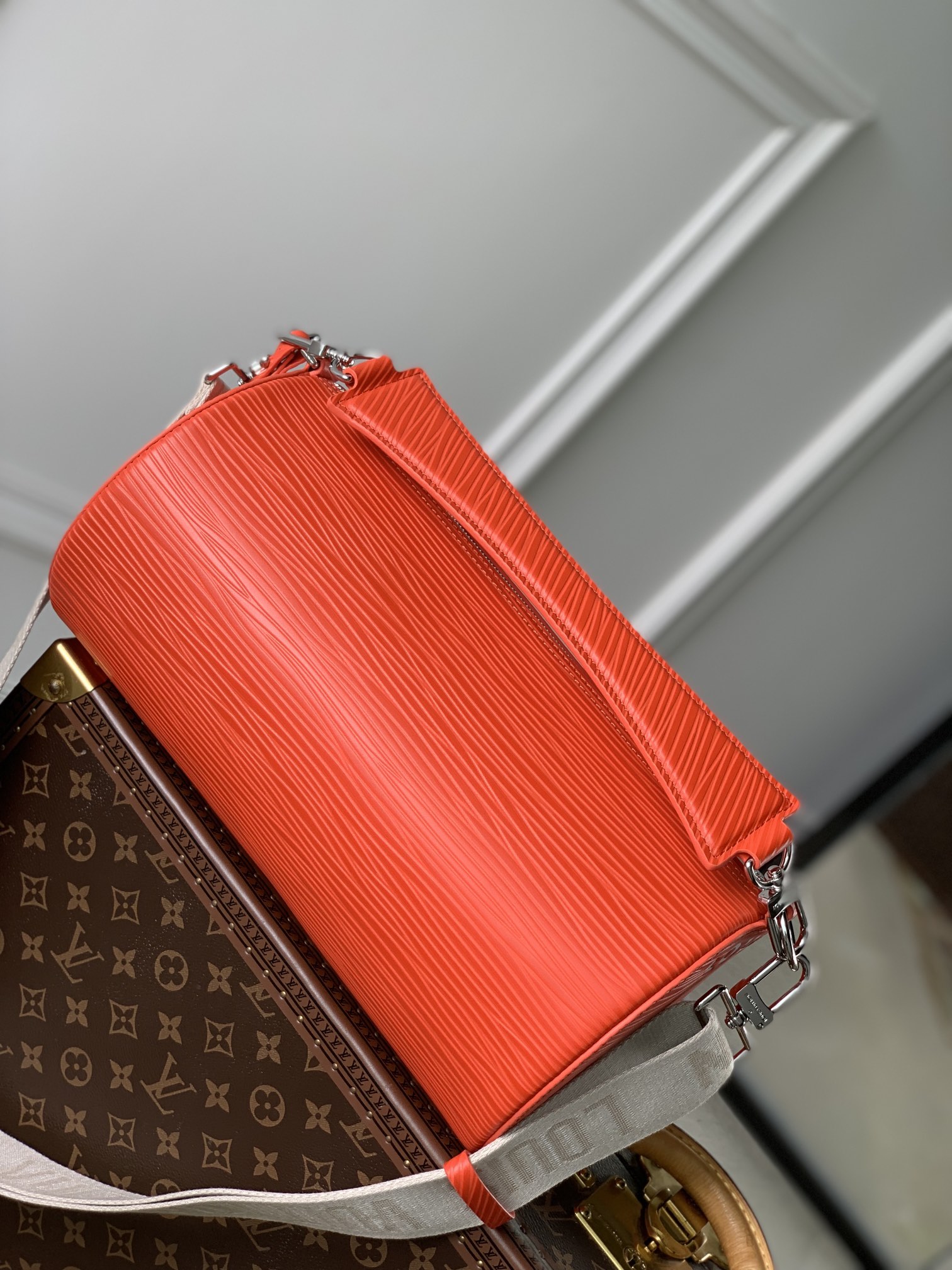 Louis Vuitton Soft Polochon Bag M46692-27x 15x 15CM