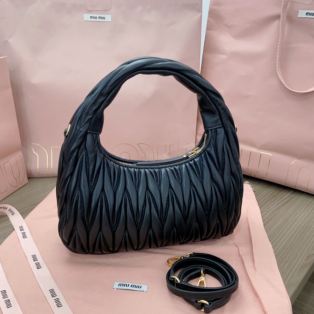 MiuMiu Bag-25X18X7CM