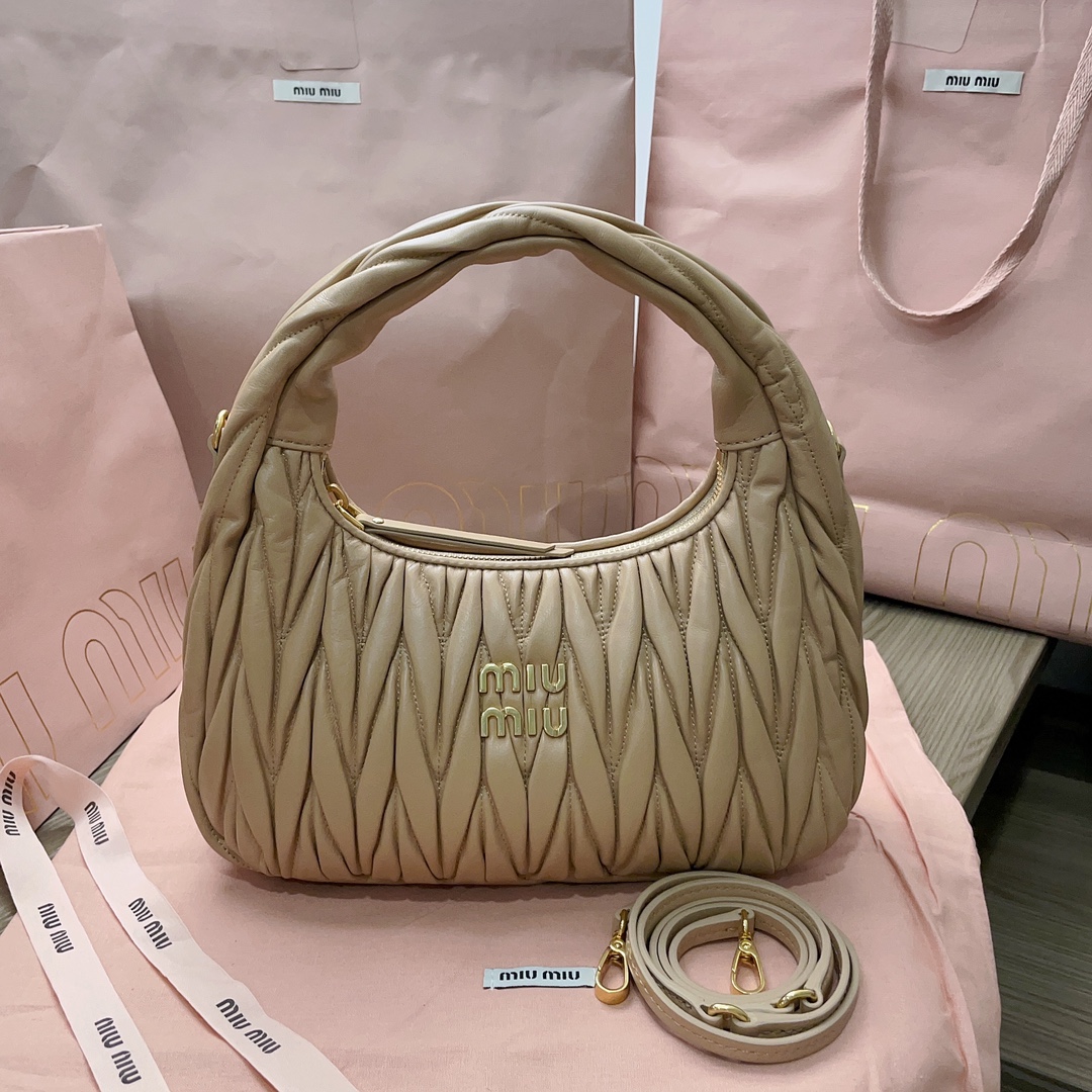 MiuMiu Bag-25X18X7CM