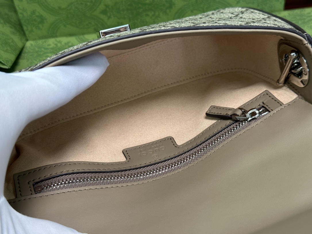 Gucci GG Supreme Bag-21*10*5CM