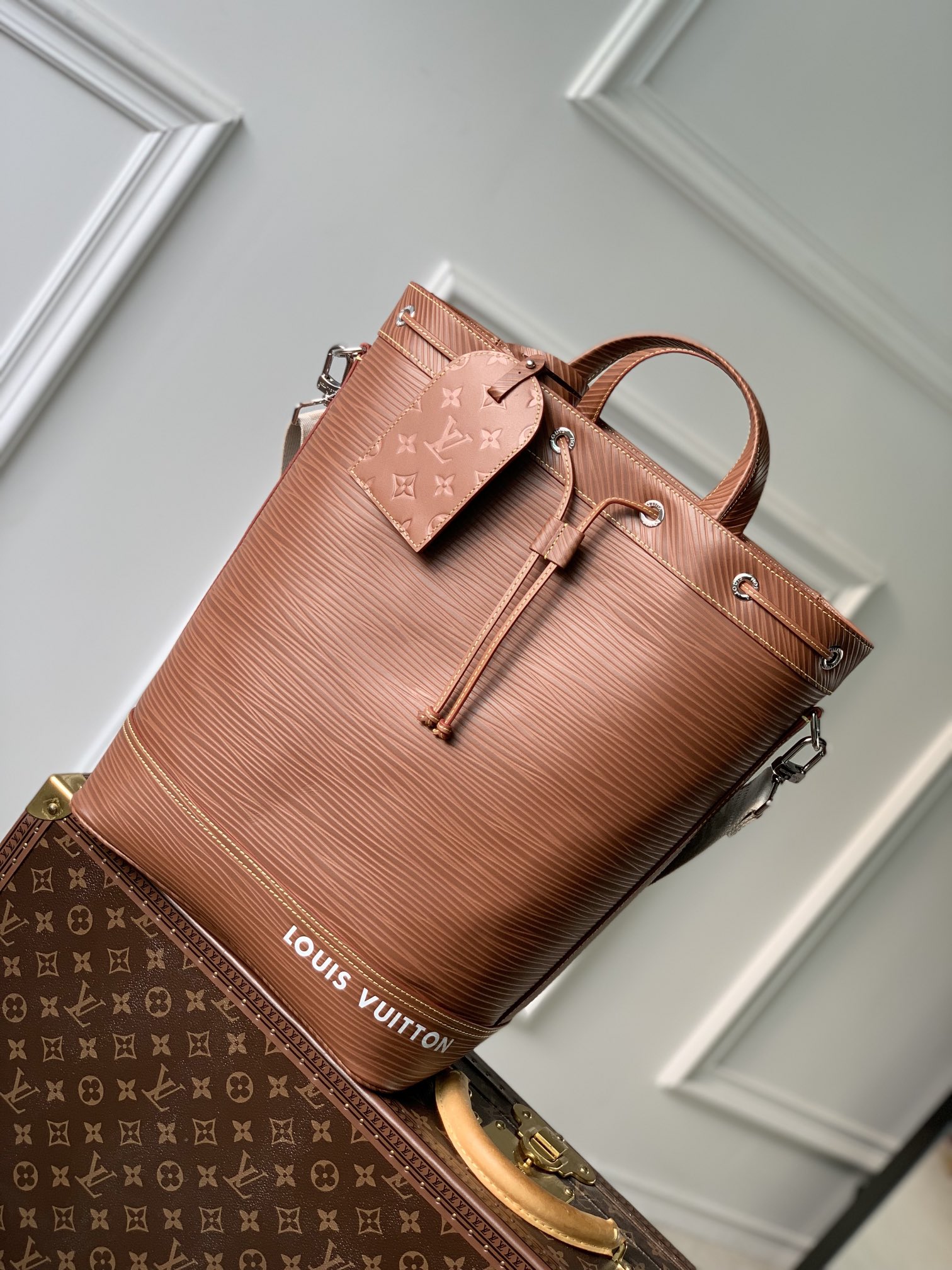 Louis Vuitton Maxi Noé Sling Handbag-34 x 48 x 18CM