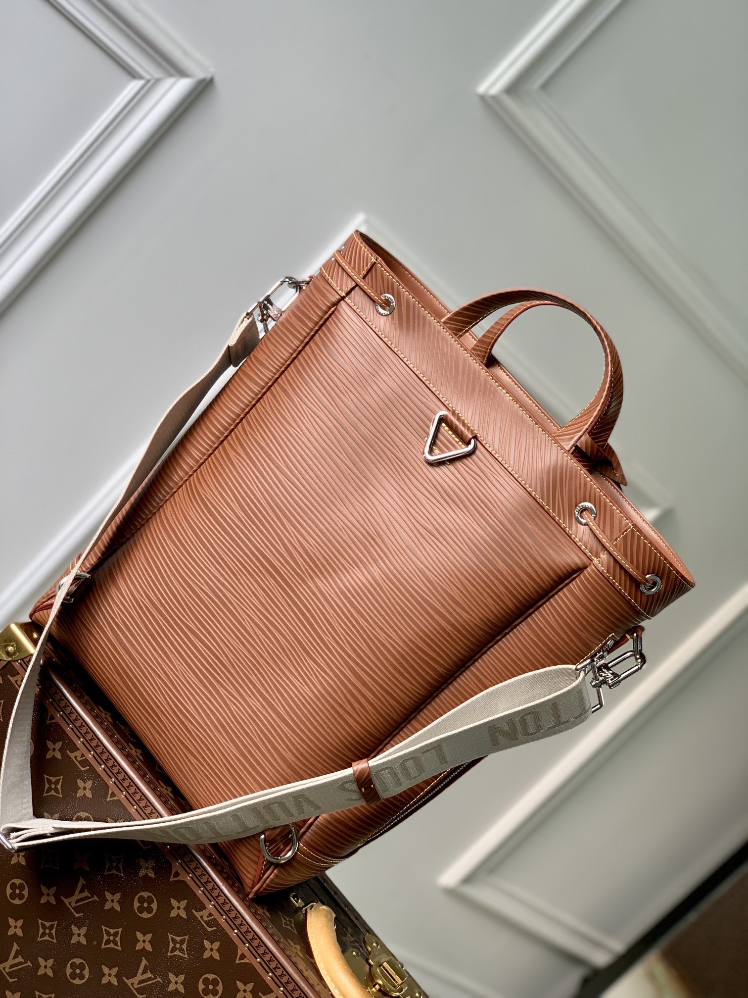 Louis Vuitton Maxi Noé Sling Handbag-34 x 48 x 18CM