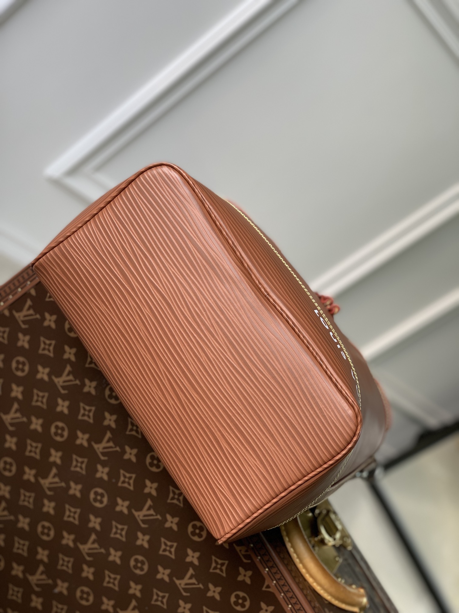 Louis Vuitton Maxi Noé Sling Handbag-34 x 48 x 18CM