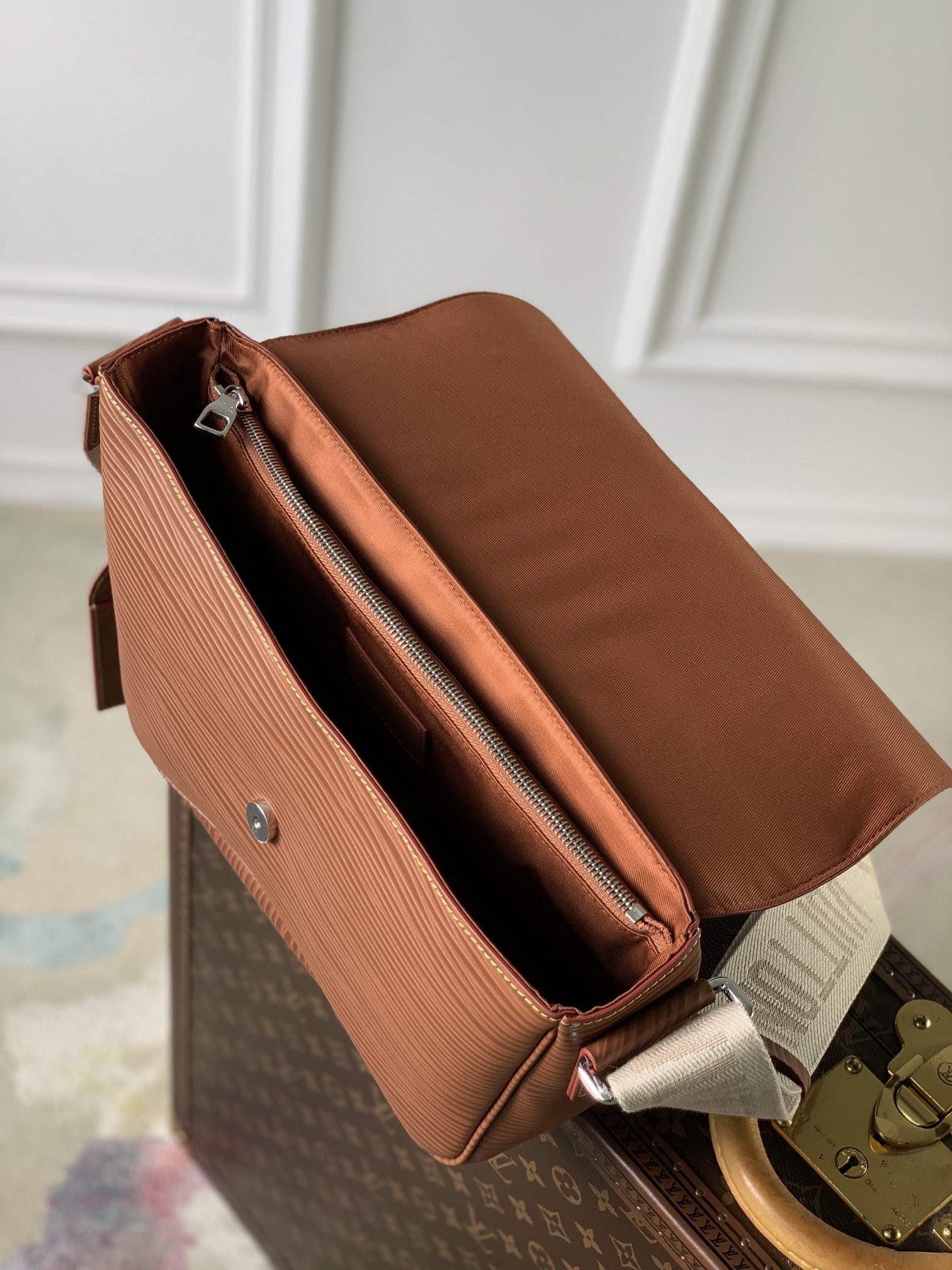 Louis Vuitton Montsouris Bag-34*19*11CM Louis Vuitton Montsouris Bag-34*19*11CM
