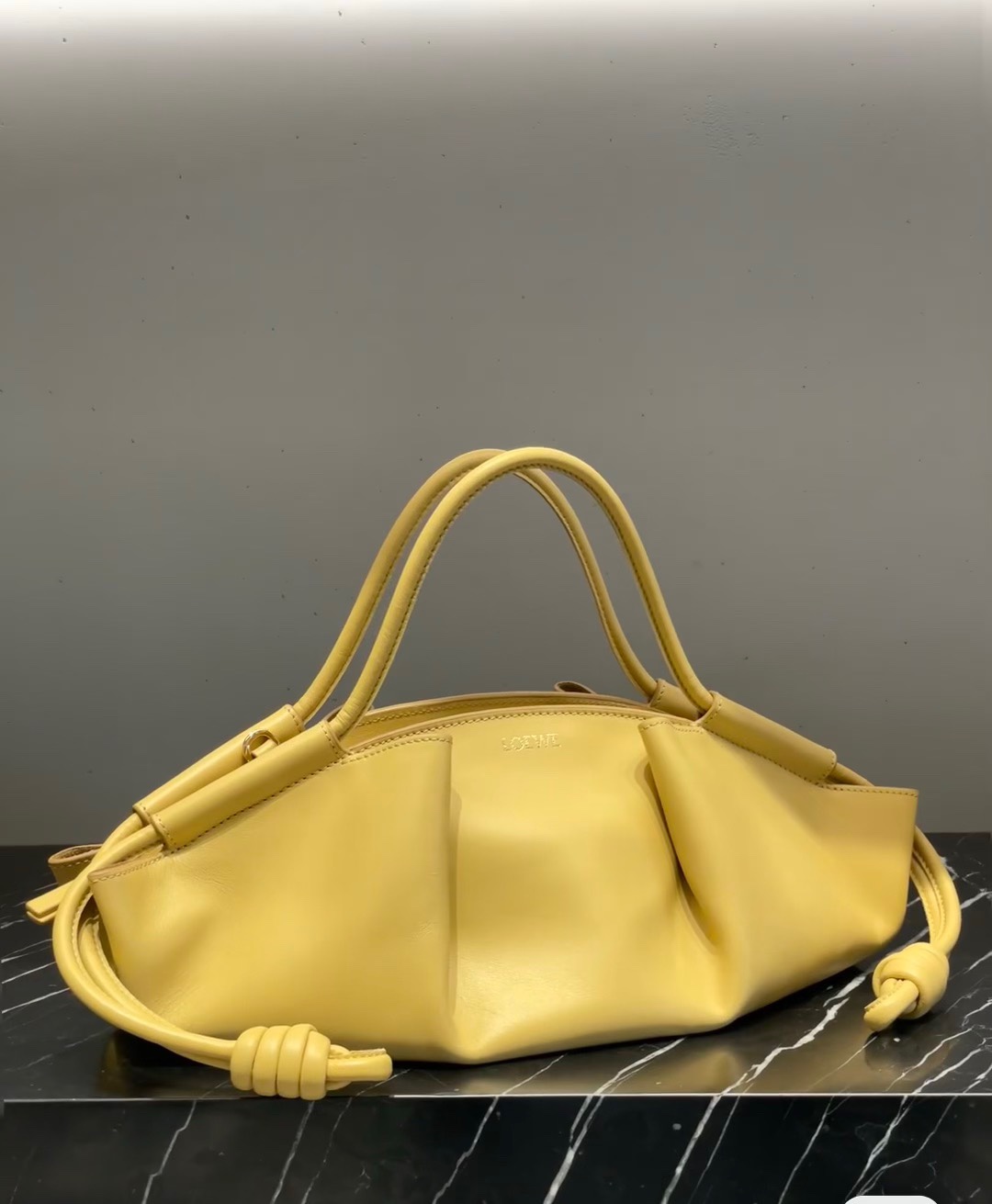 Lowee Paseo Bag-35*11.5*21CM