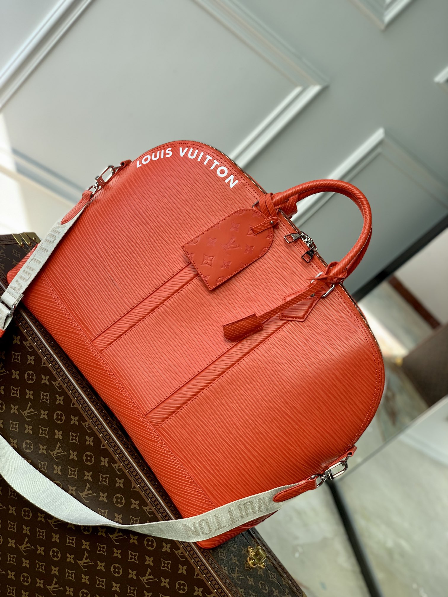 Louis Vuitton Alma Travel Bag-64 x 42 x 22CM