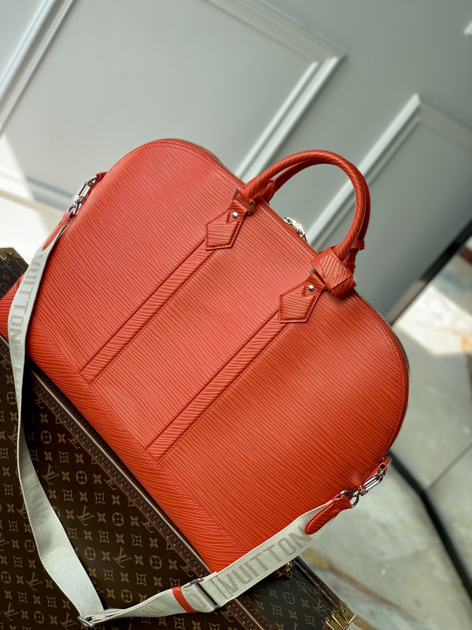 Louis Vuitton Alma Travel Bag-64 x 42 x 22CM