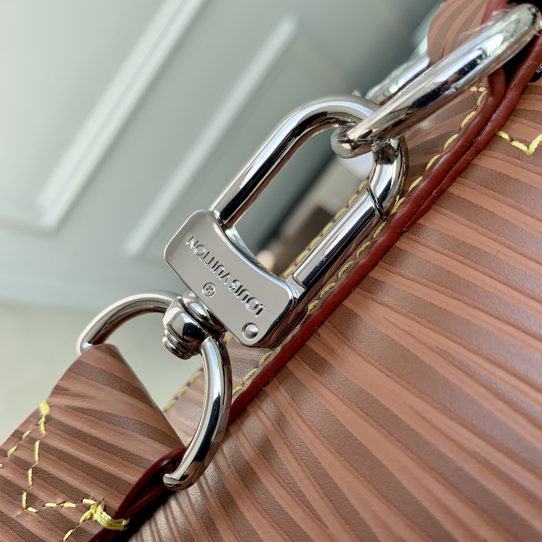 Louis Vuitton Alma Travel Bag-64 x 42 x 22CM