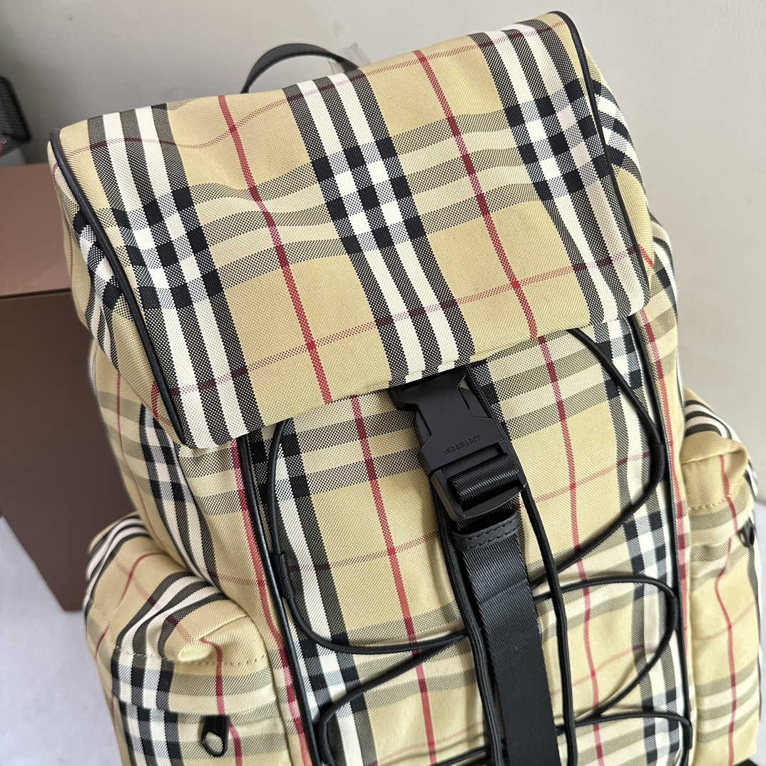 Burberry Backpack-30 x 17 x 50CM
