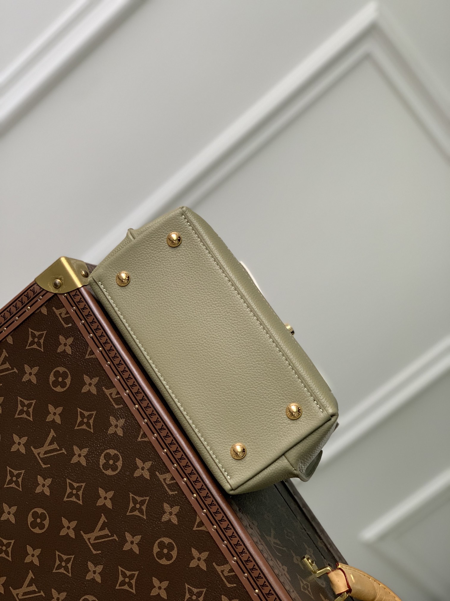 Louis Vuitton Lockme Ever 23x17x10CM Louis Vuitton Lockme Ever 23x17x10CM