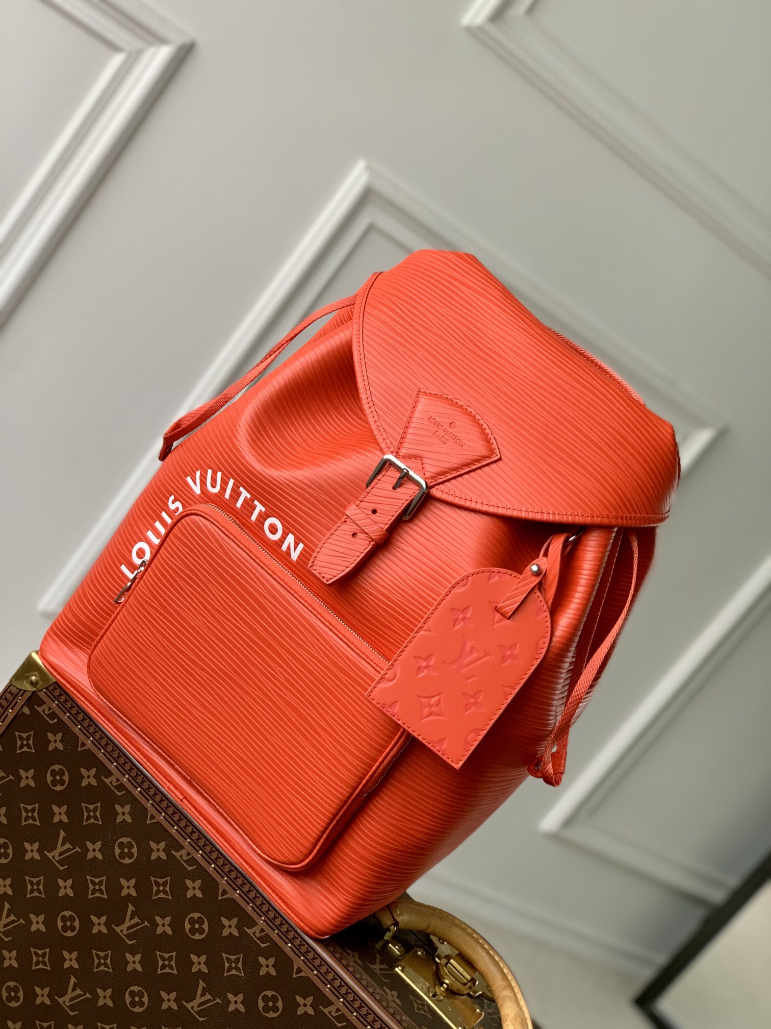 Louis Vuitton Montsouris Backpack-32 x 40 x 19CM