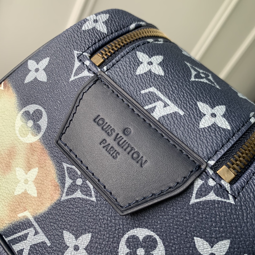 Louis Vuitton Dopp Kit-28 x 15 x 16.5CM Louis Vuitton Dopp Kit-28 x 15 x 16.5CM