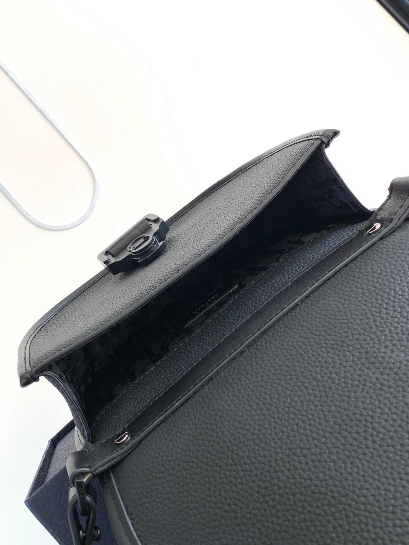 Diro Gallop Messenger Bag-20.5 x 16 x 5CM