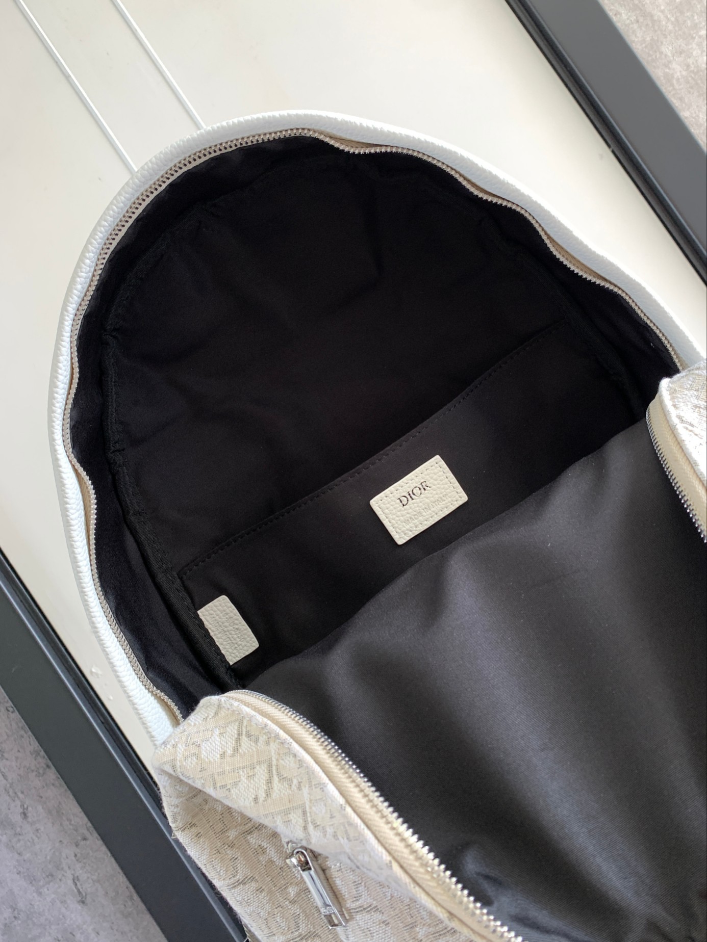 DiroTravel Backpack-30 x 42 x 15CM