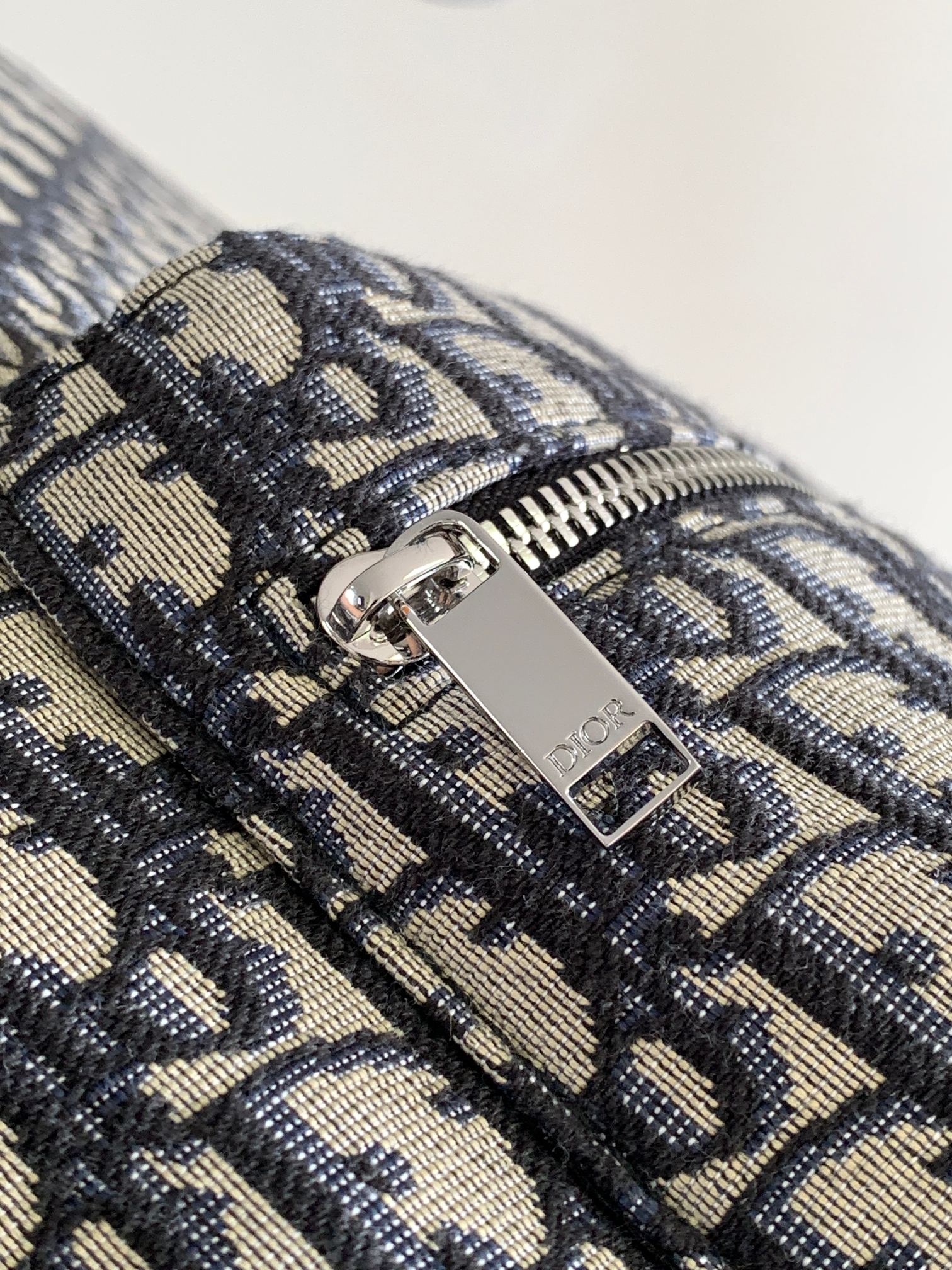 DiroTravel Backpack-30 x 42 x 15CM