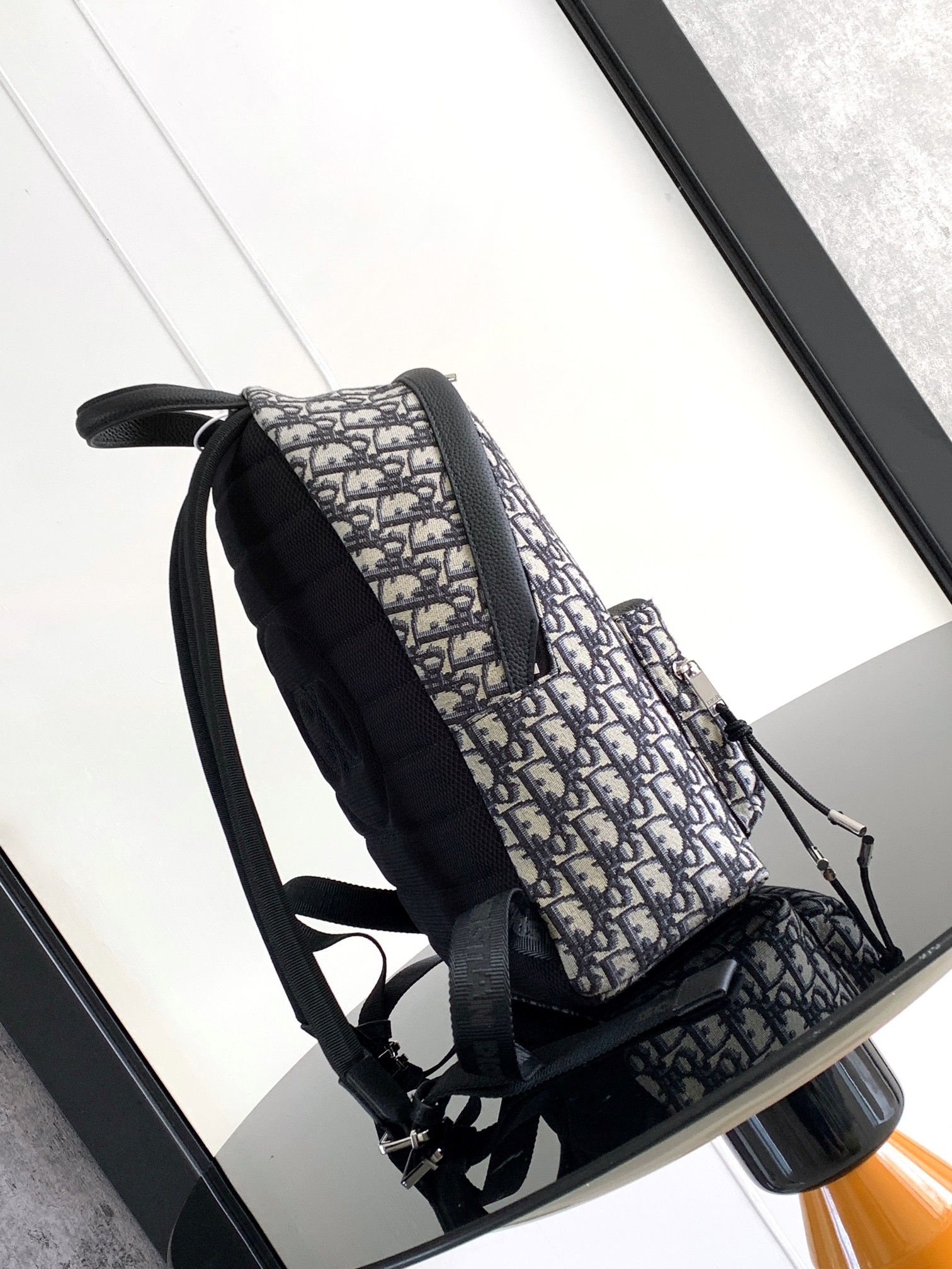 DiroTravel Backpack-26 x 37 x 15CM