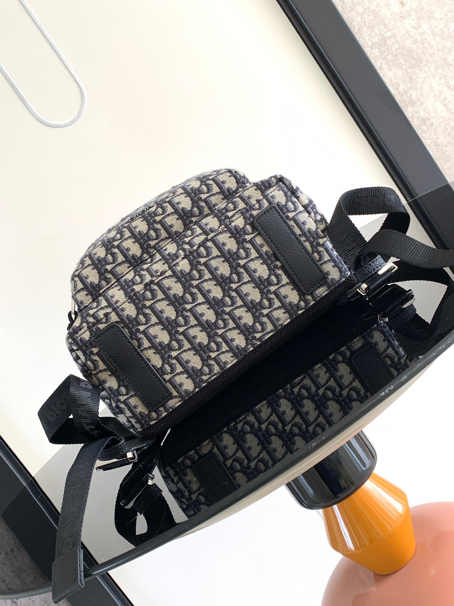 DiroTravel Backpack-26 x 37 x 15CM